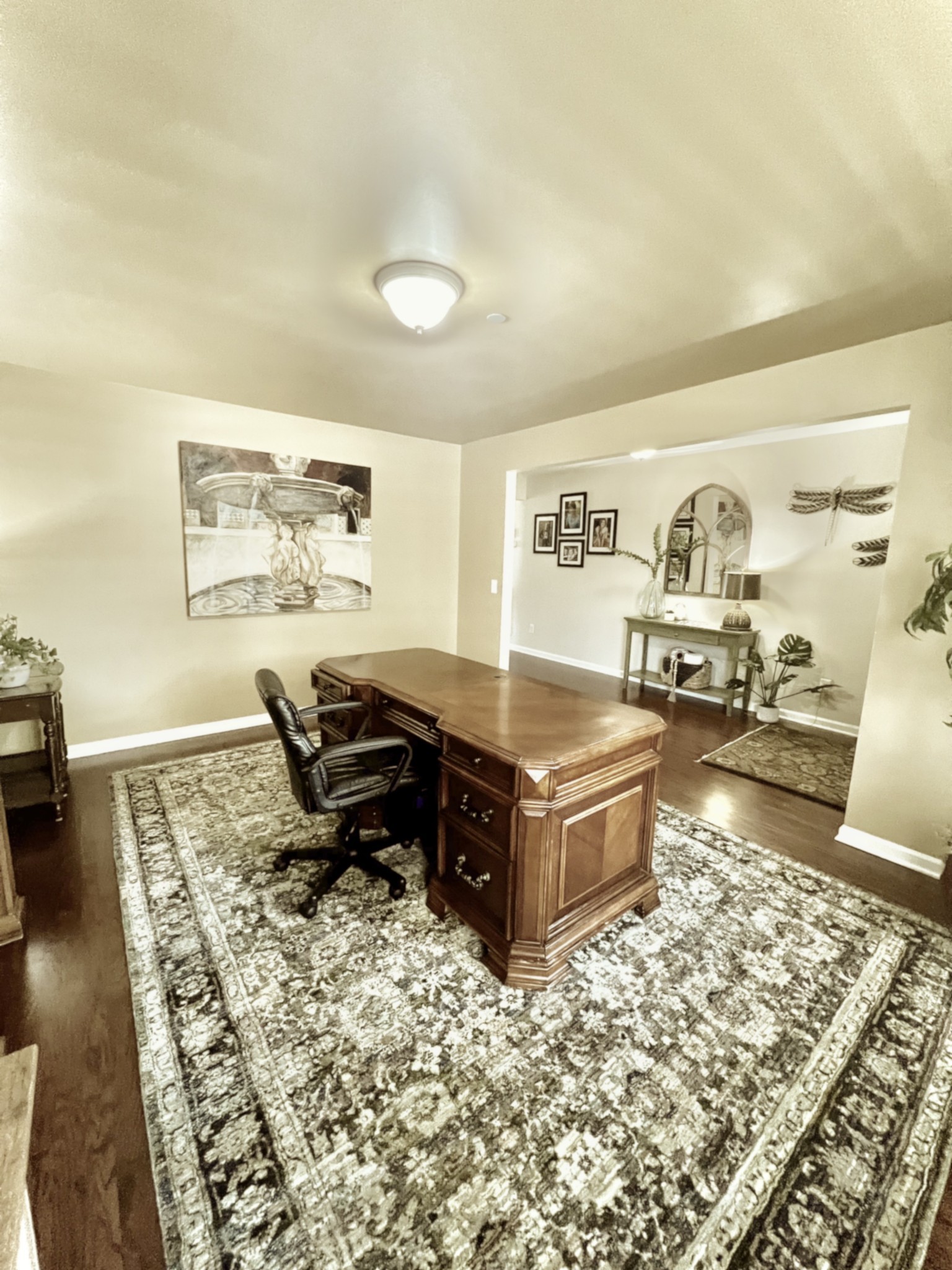 1351 Creekside Dr