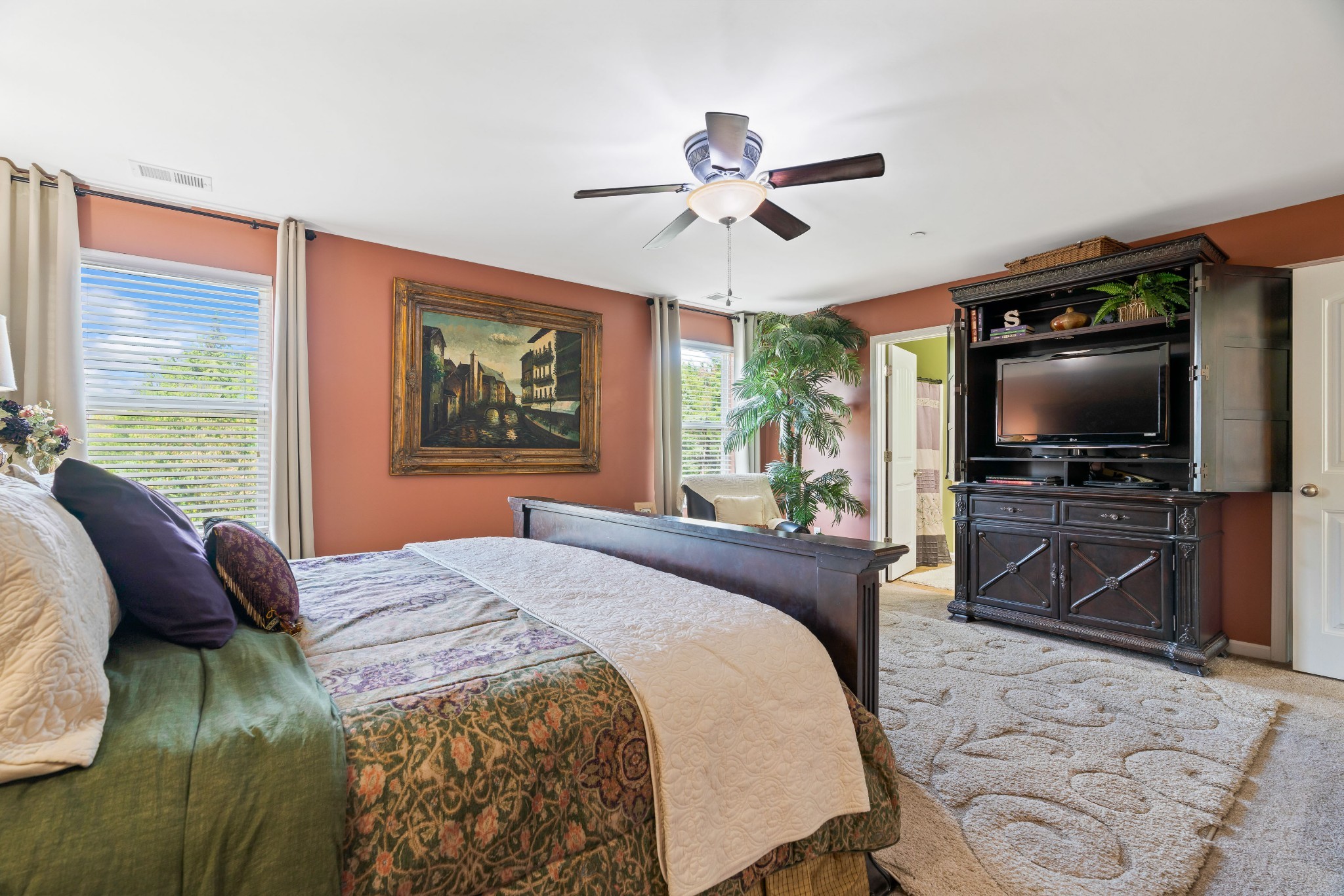 1351 Creekside Dr
