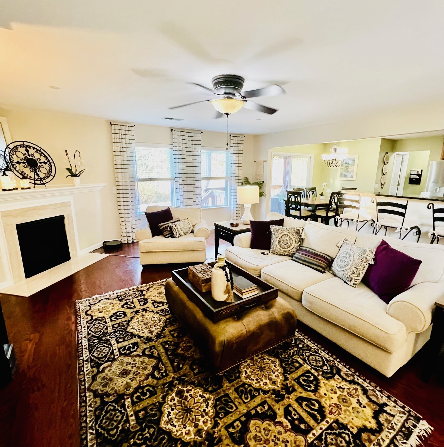 1351 Creekside Dr