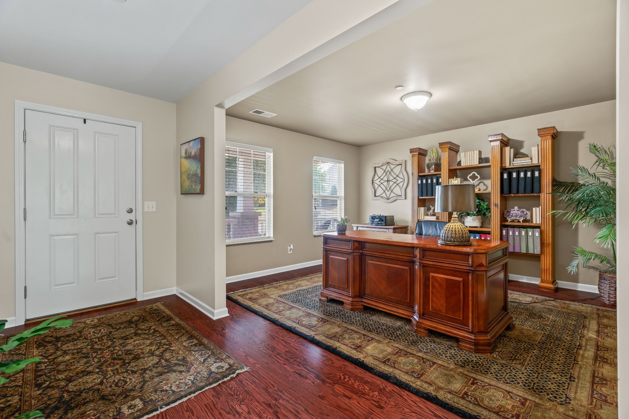 1351 Creekside Dr