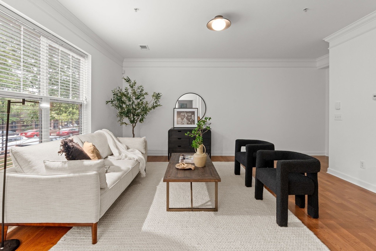2310 Elliott Ave Unit: 606