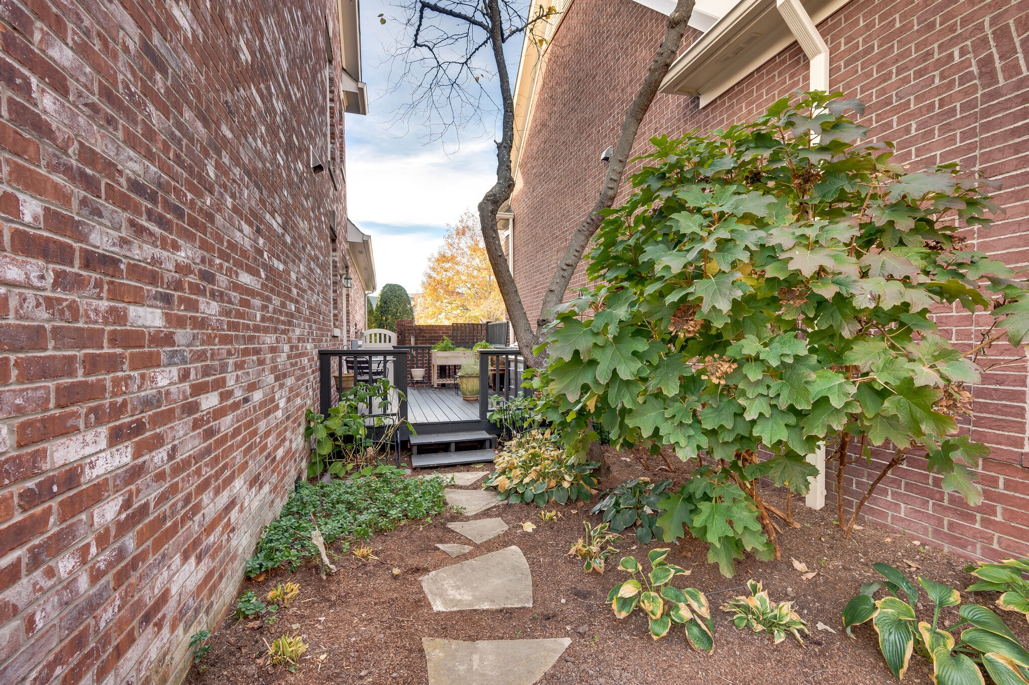 427 Prestwick Ct