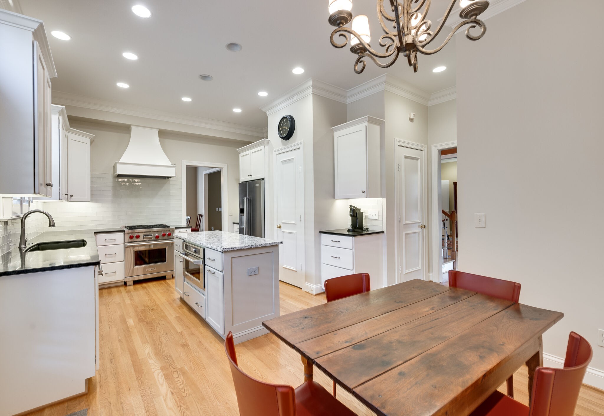 427 Prestwick Ct