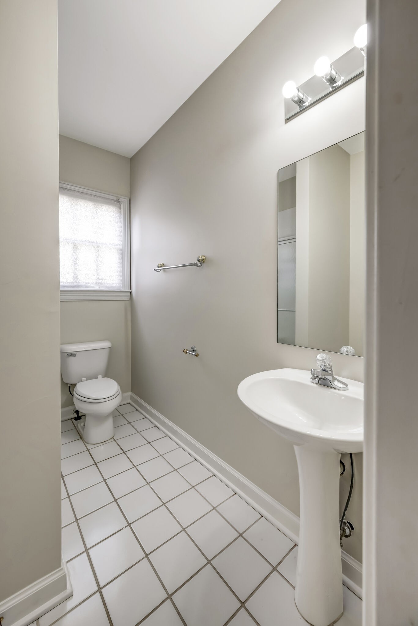 107 Middleton Cir