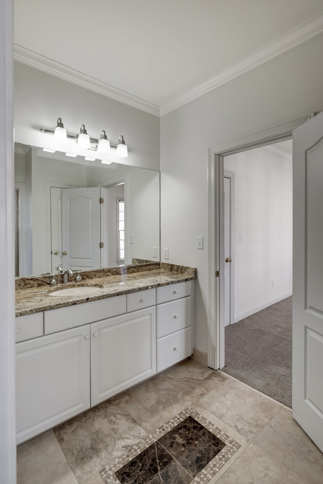 107 Middleton Cir