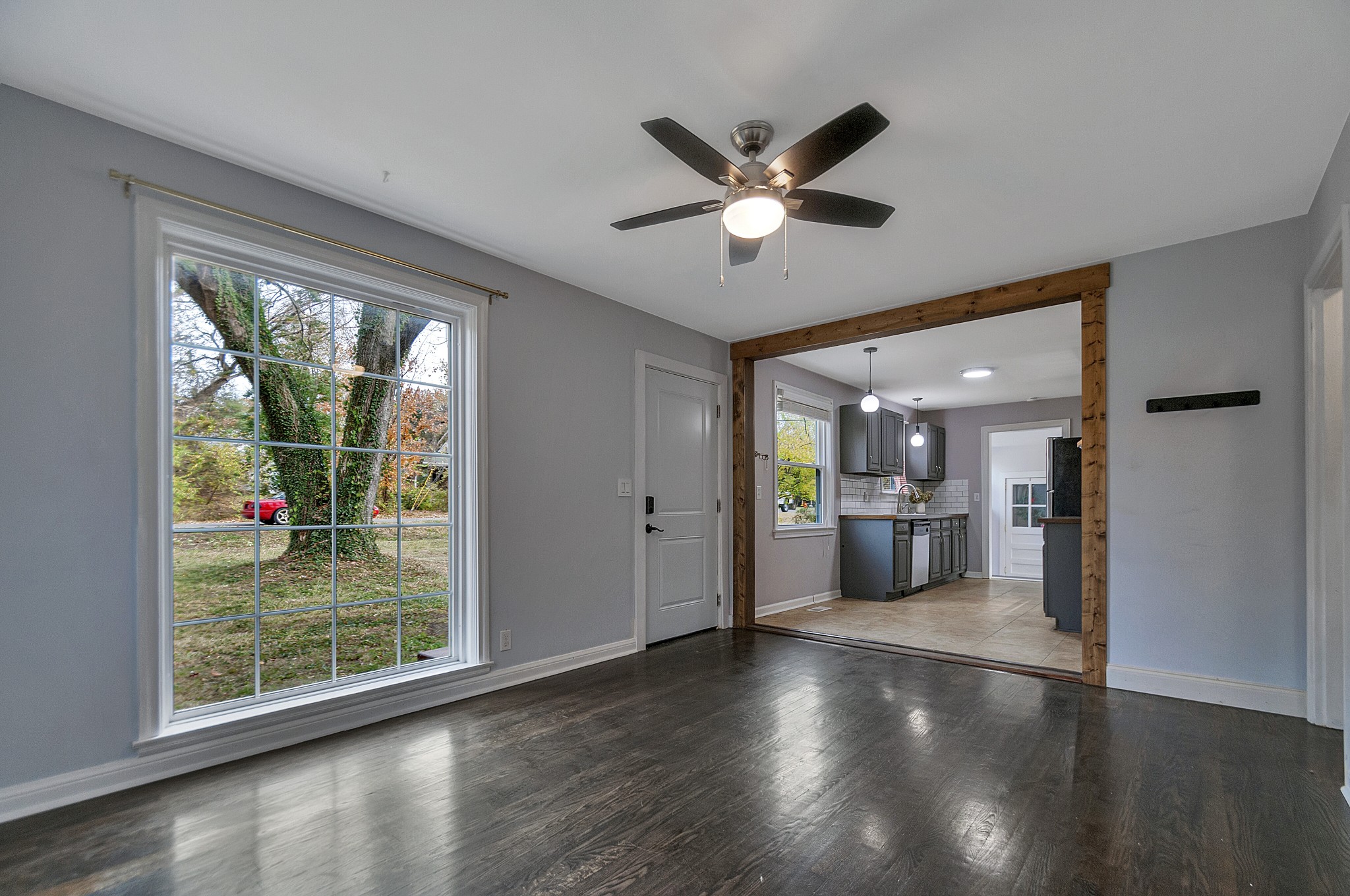 1202 Coarsey Dr