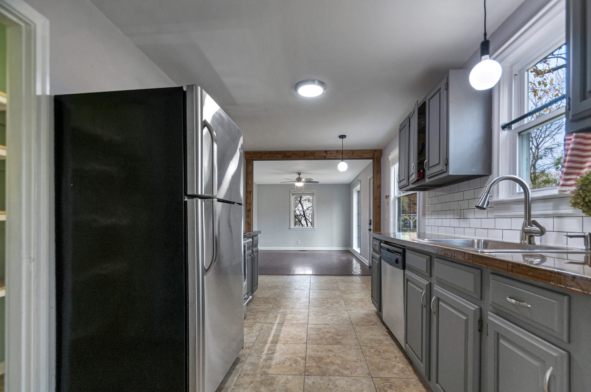 1202 Coarsey Dr