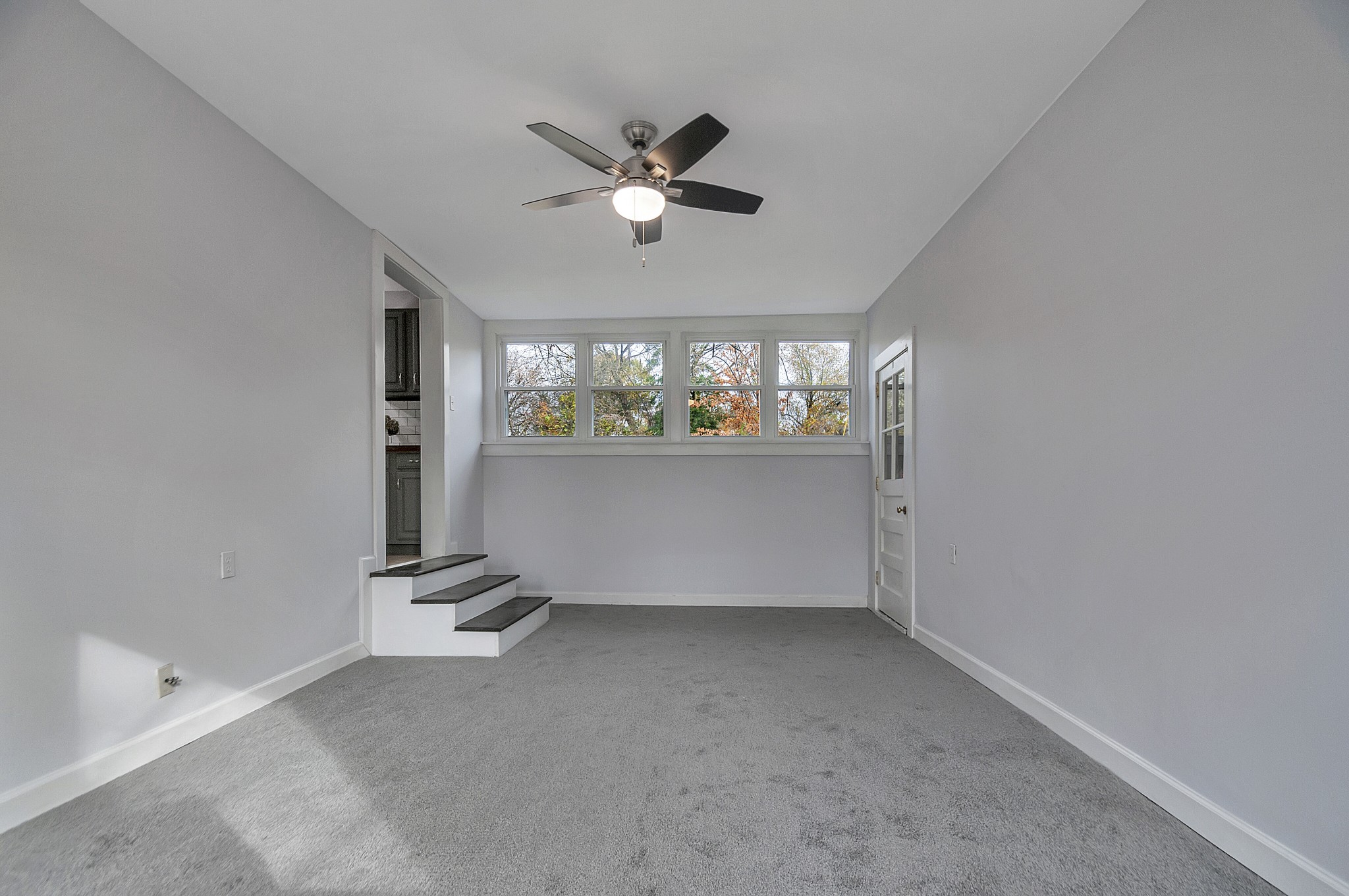 1202 Coarsey Dr