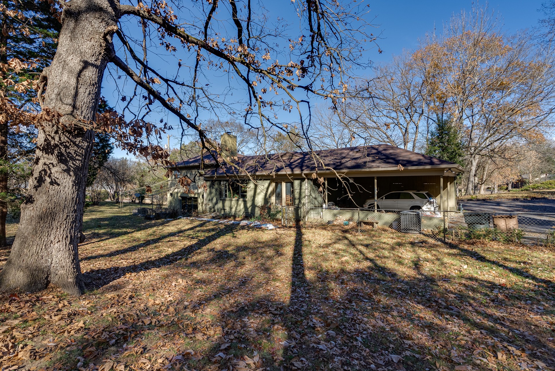 719 Greeley Dr
