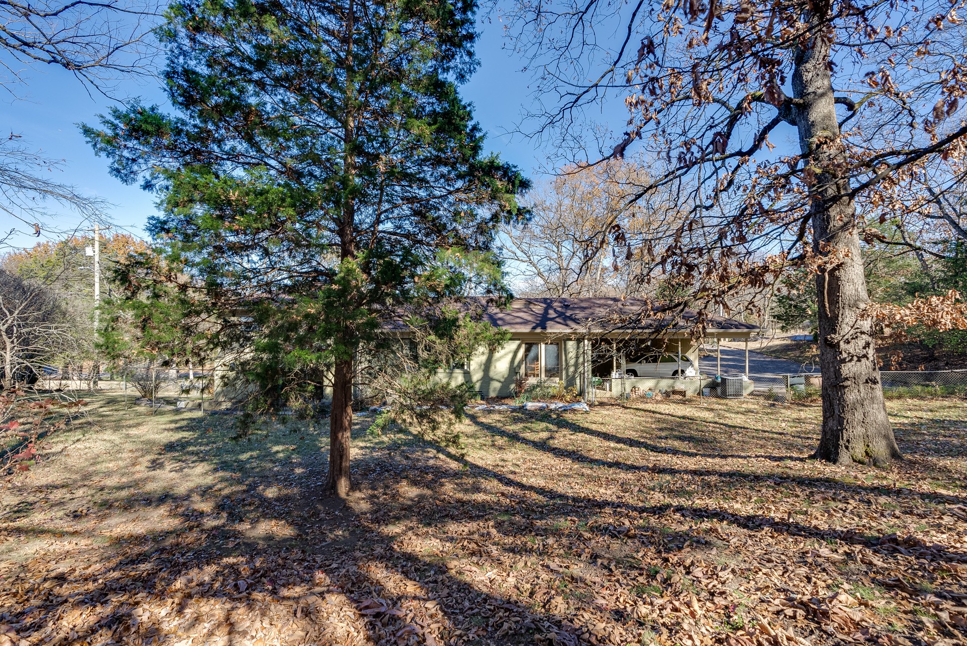 719 Greeley Dr