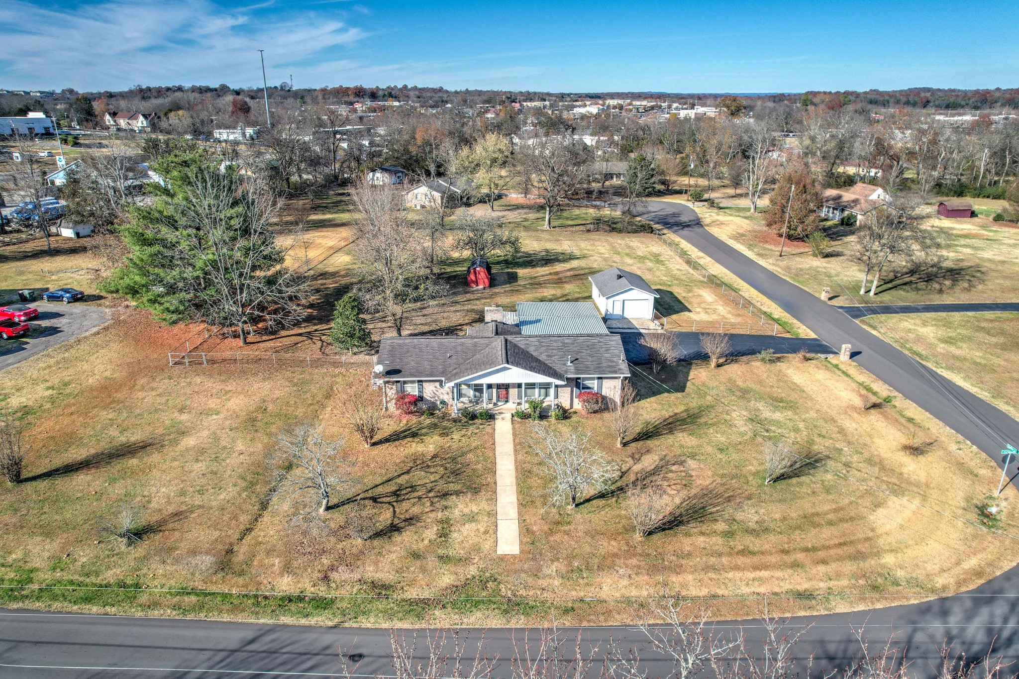106 Creekwood Dr