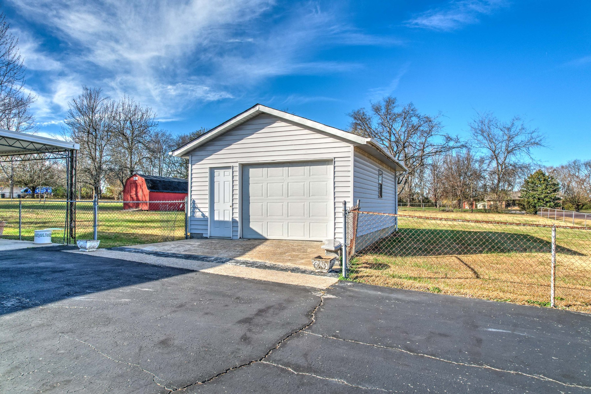106 Creekwood Dr
