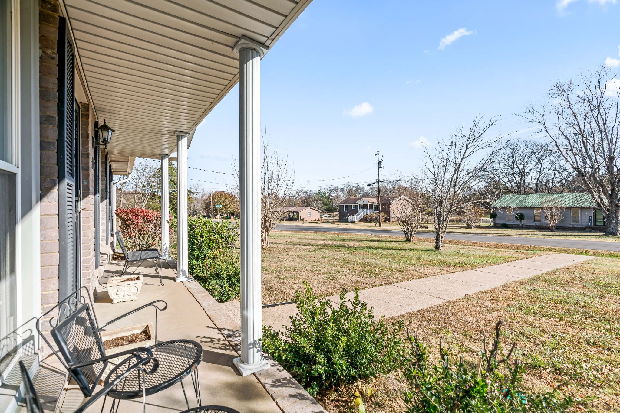 106 Creekwood Dr