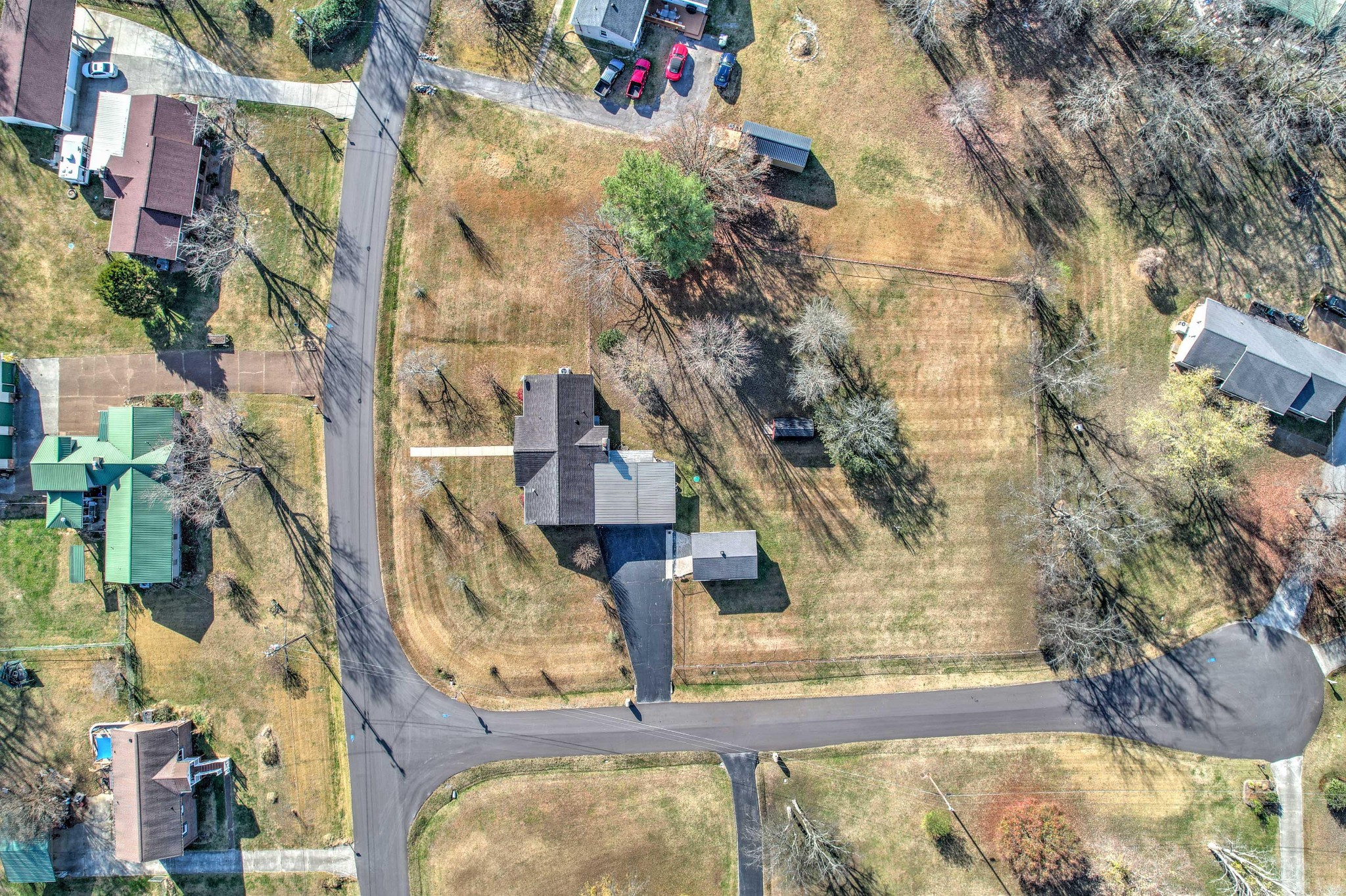 106 Creekwood Dr