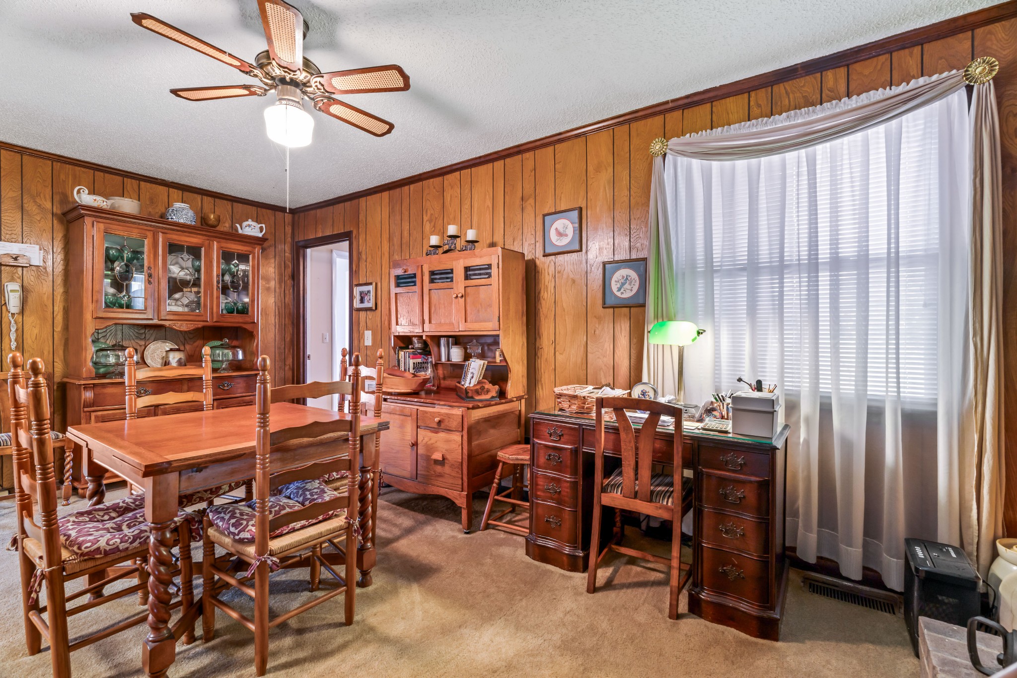 106 Creekwood Dr