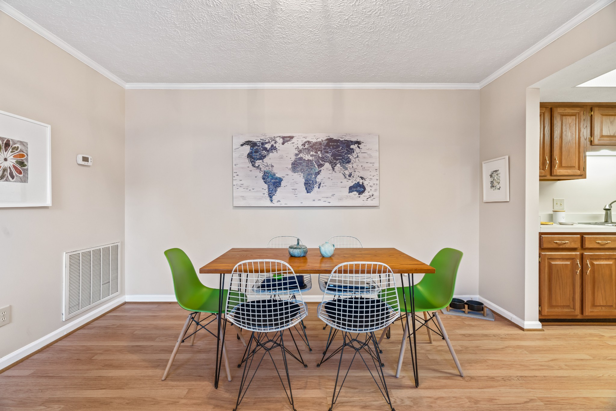 422 Hunters Pl
