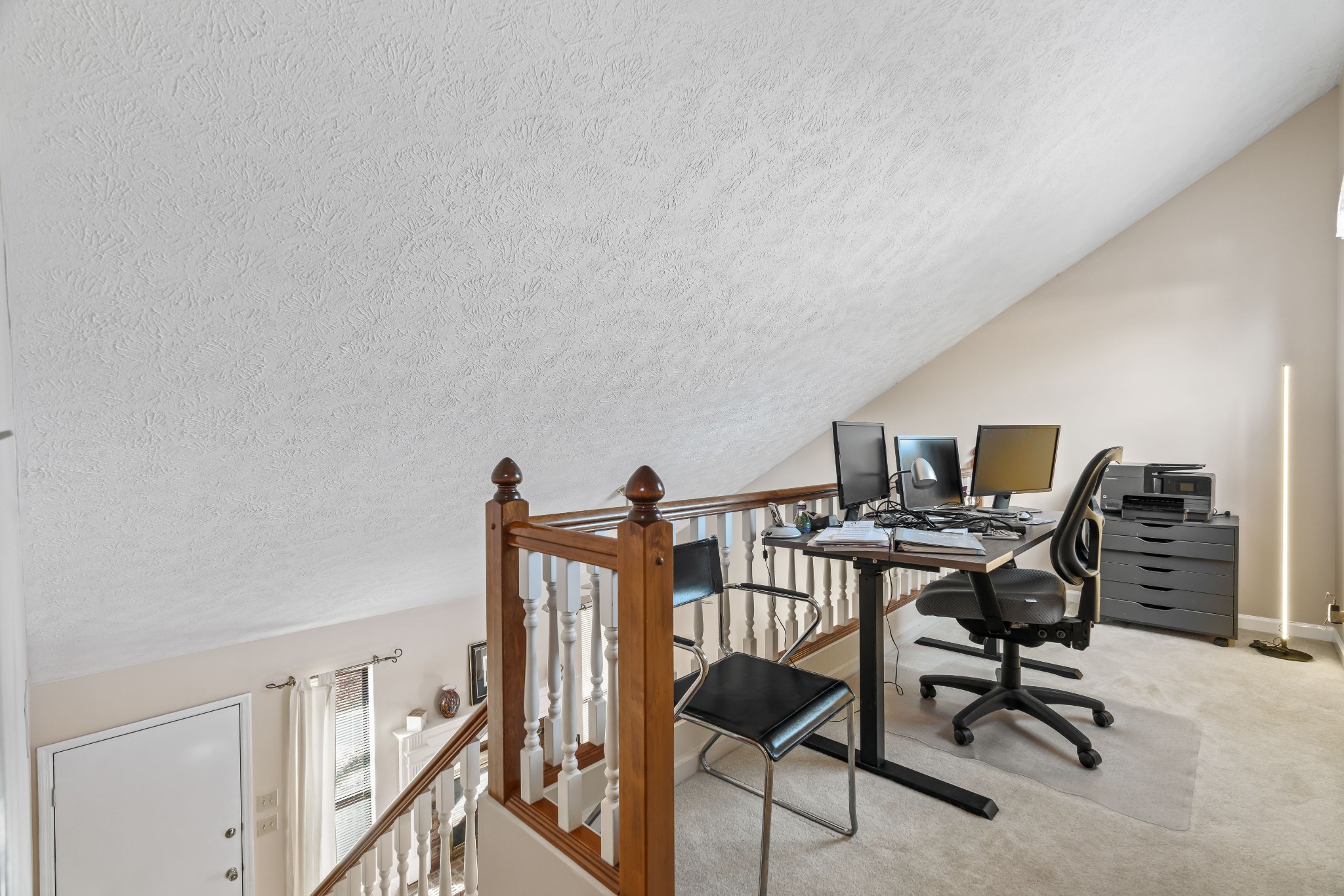 422 Hunters Pl