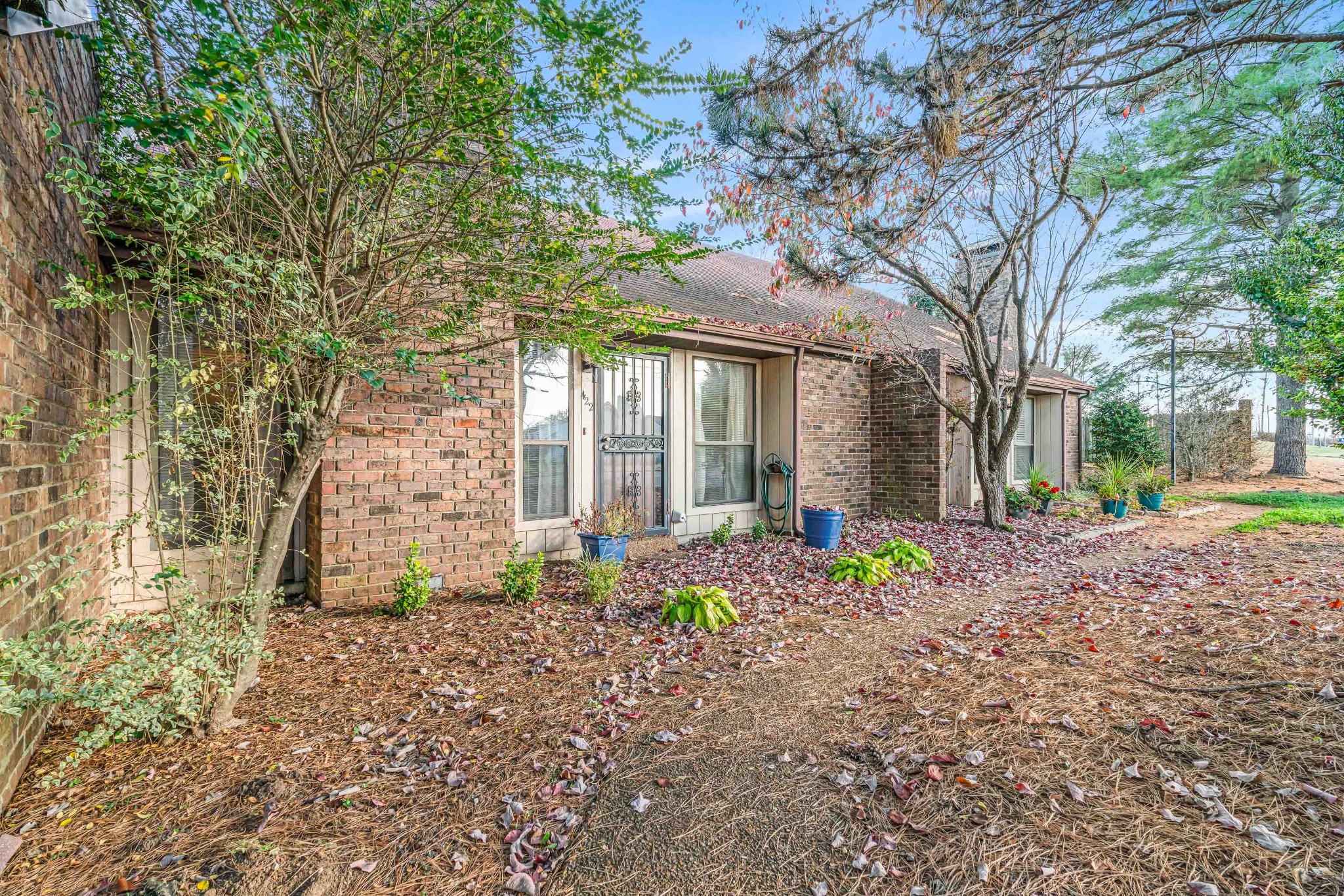 422 Hunters Pl