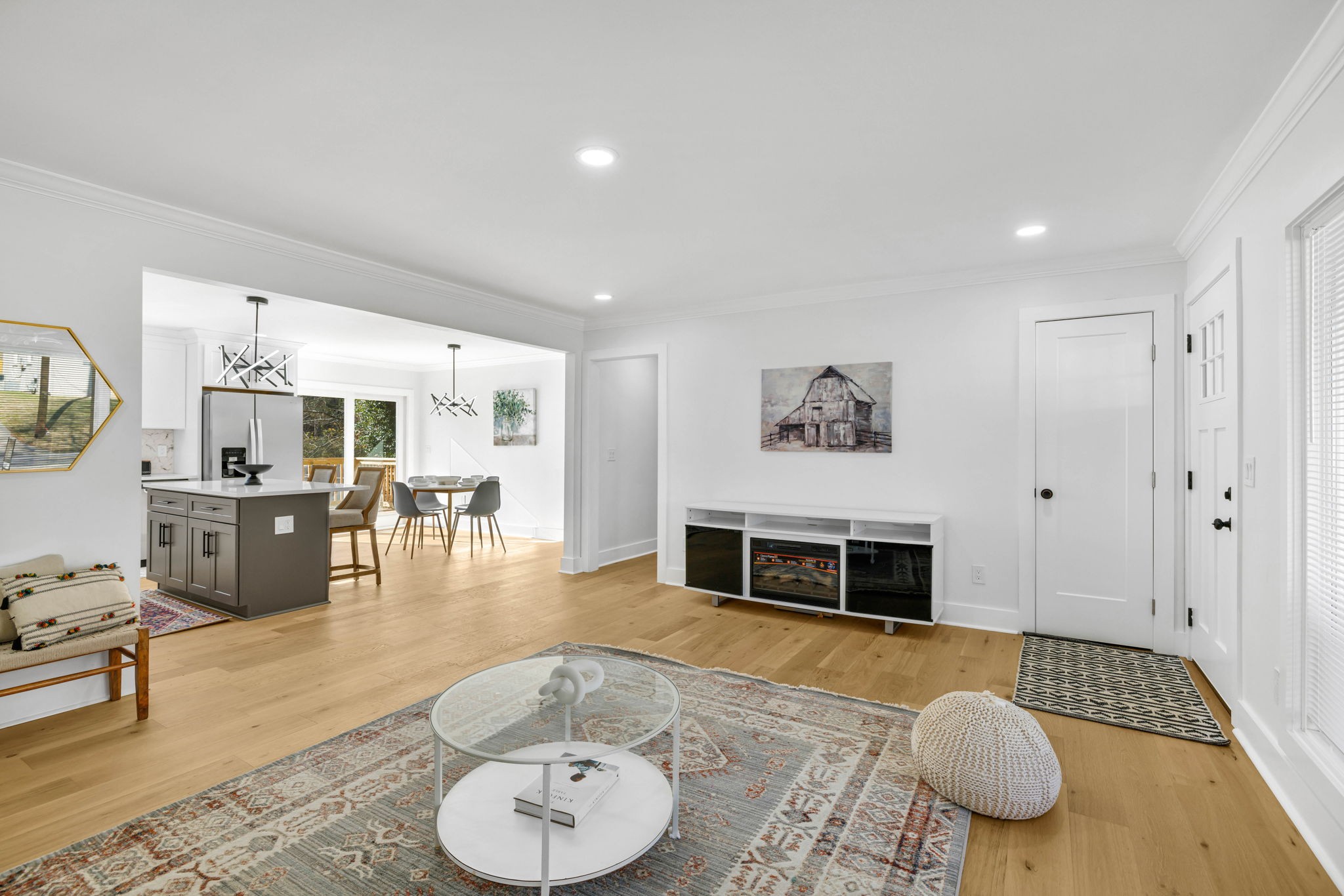 667 Huntington Pkwy