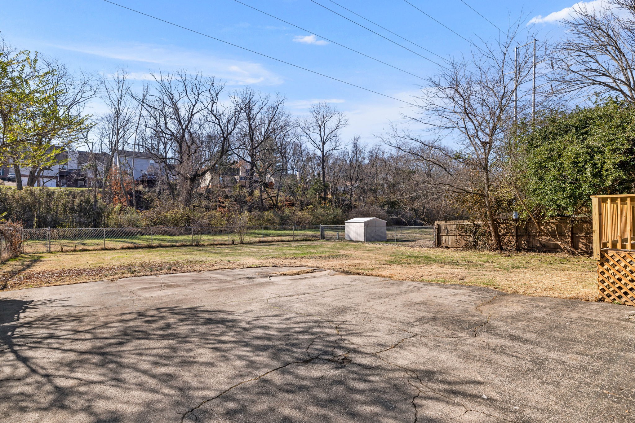 667 Huntington Pkwy