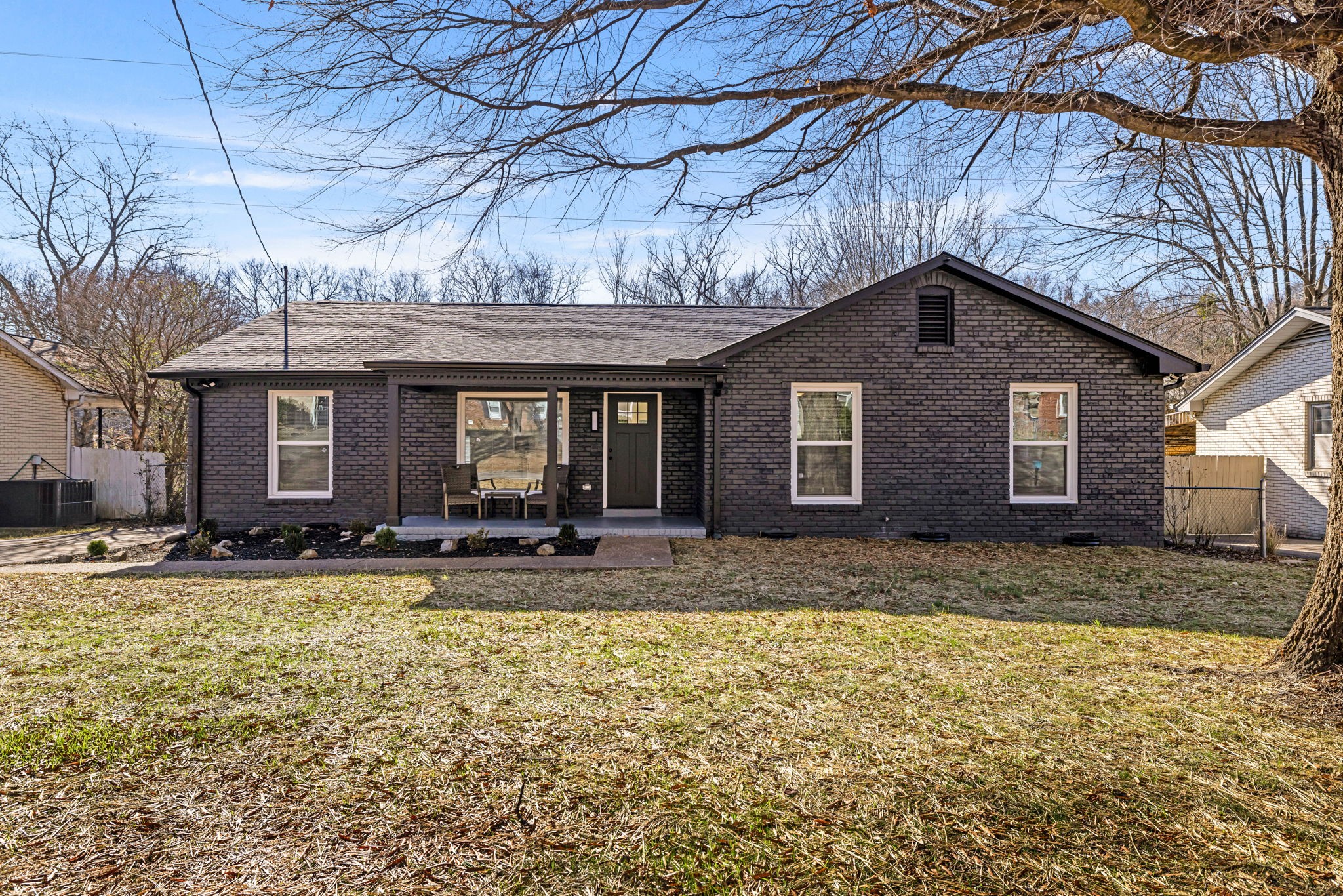 667 Huntington Pkwy
