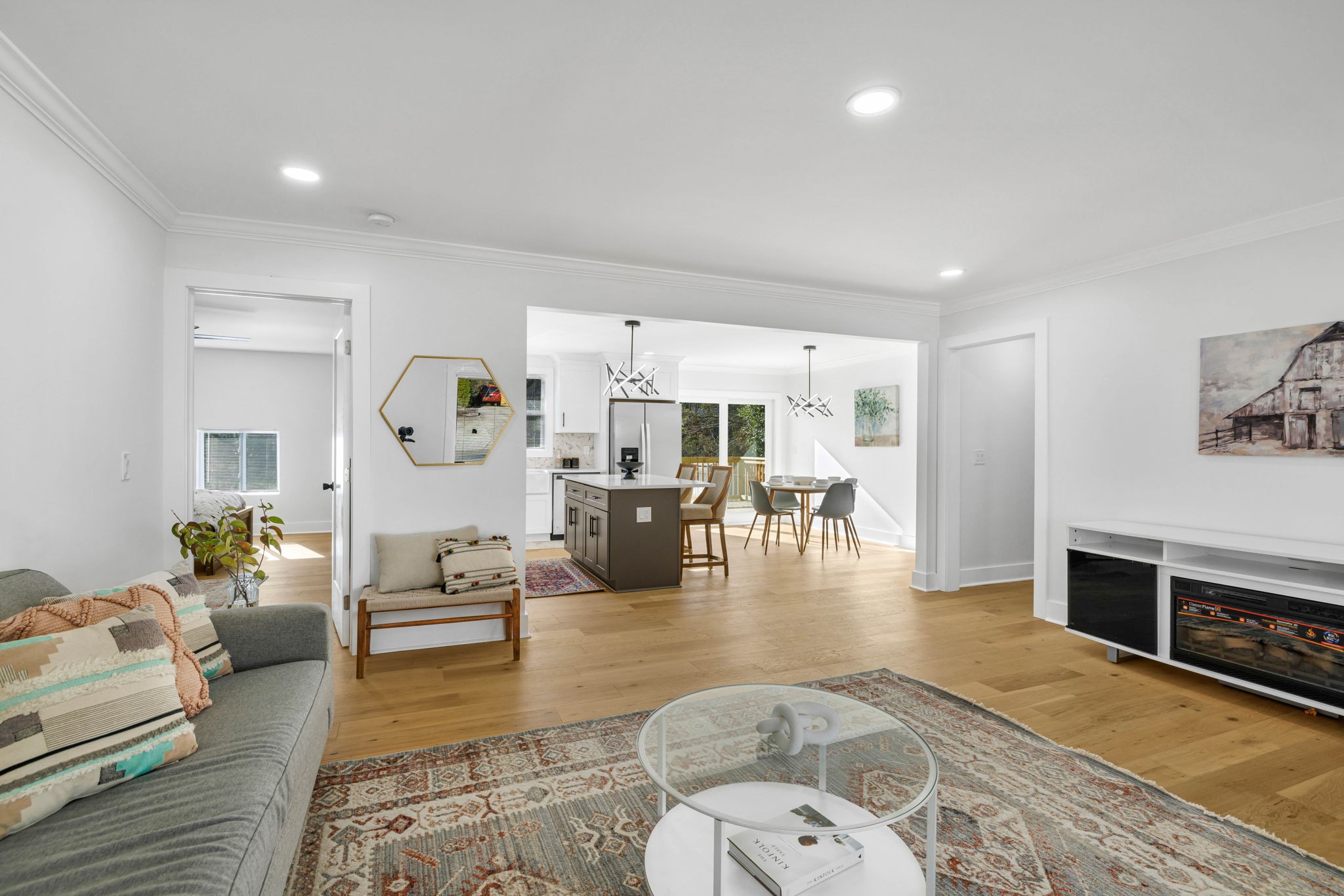 667 Huntington Pkwy