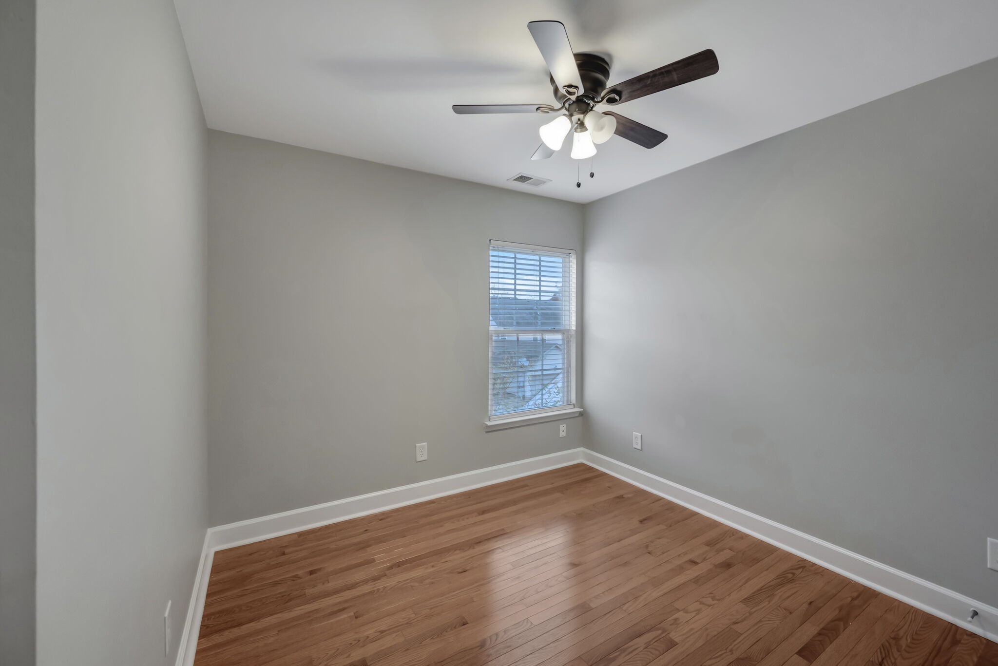 1014 Loxley Dr