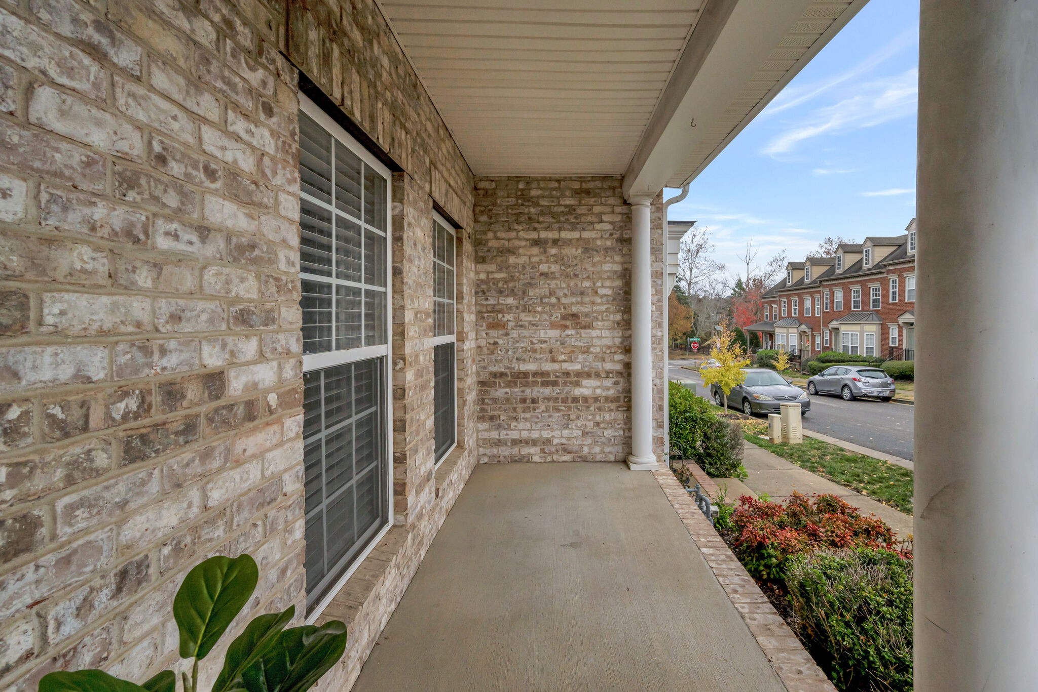 1014 Loxley Dr