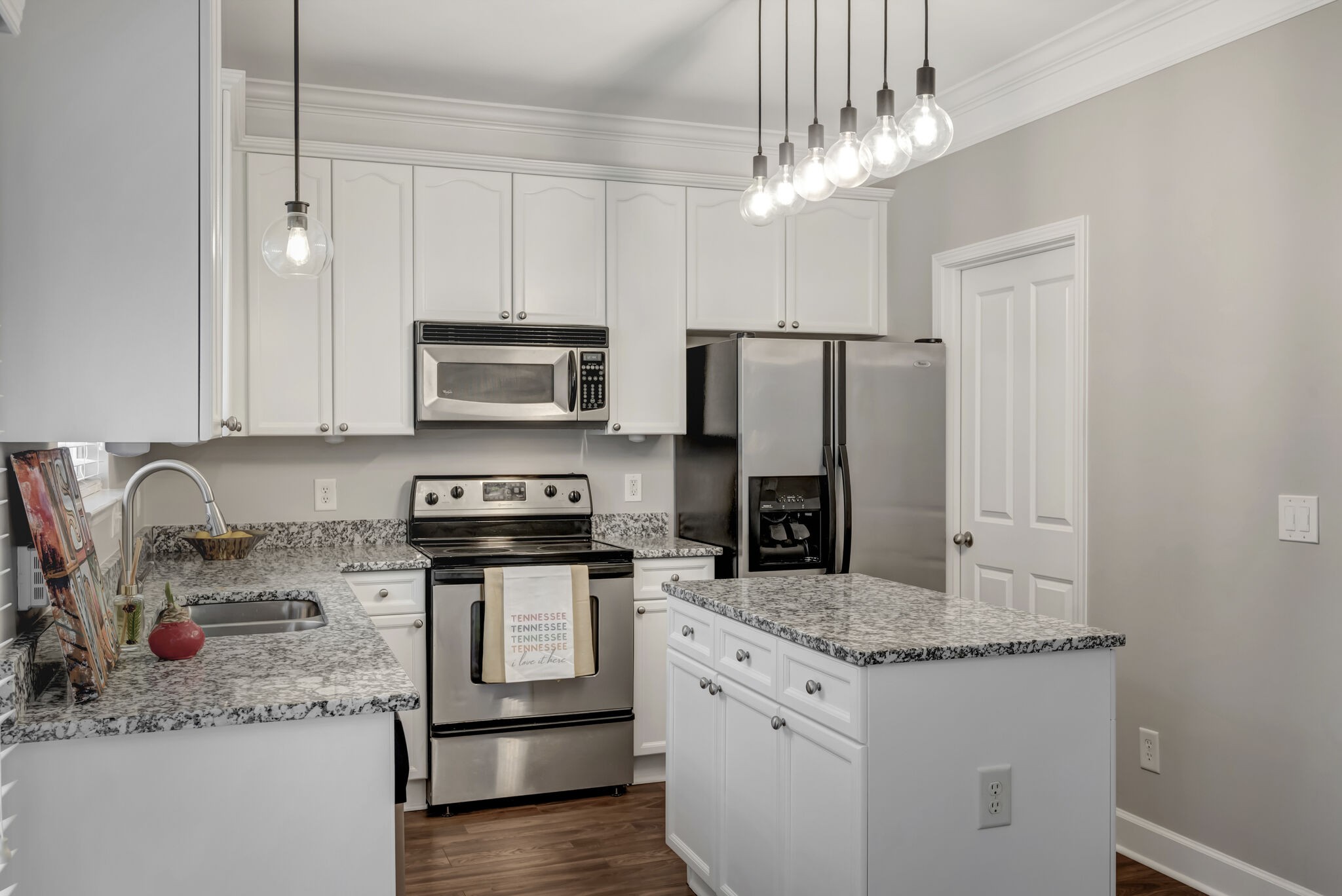 1014 Loxley Dr