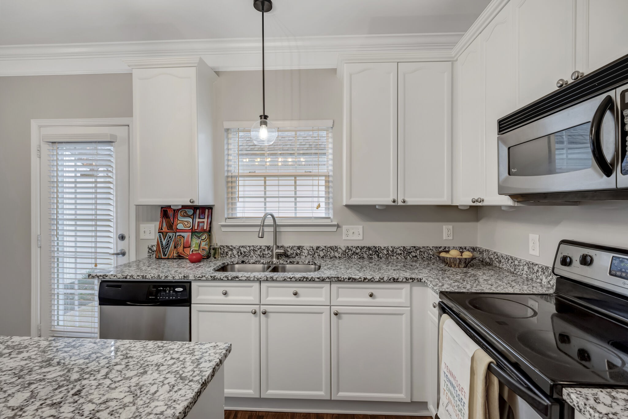 1014 Loxley Dr