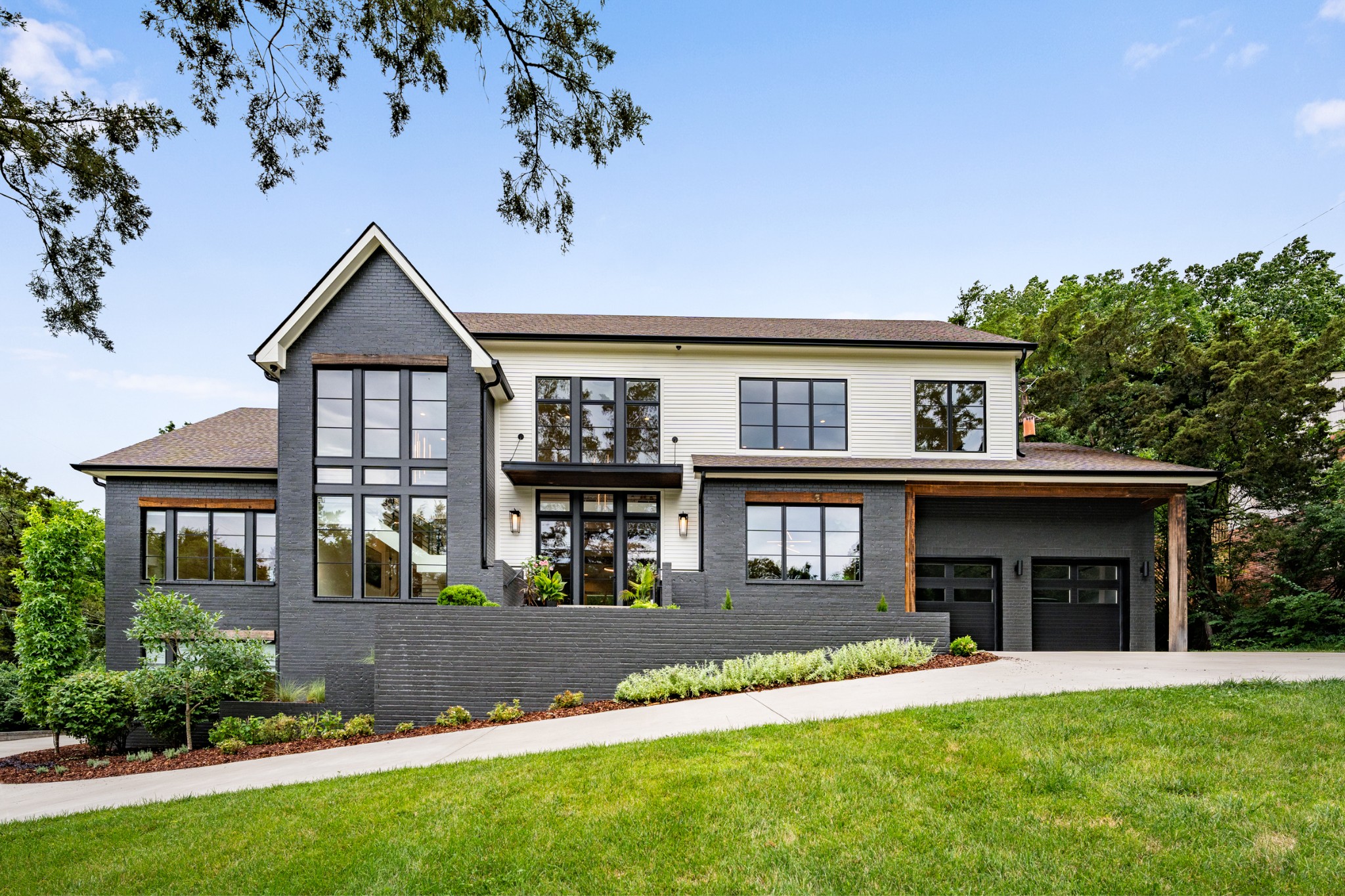 4530 Beacon Dr