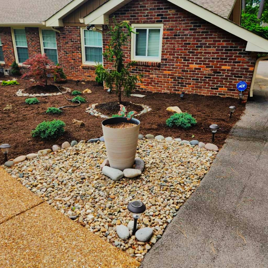 303 Raintree Dr