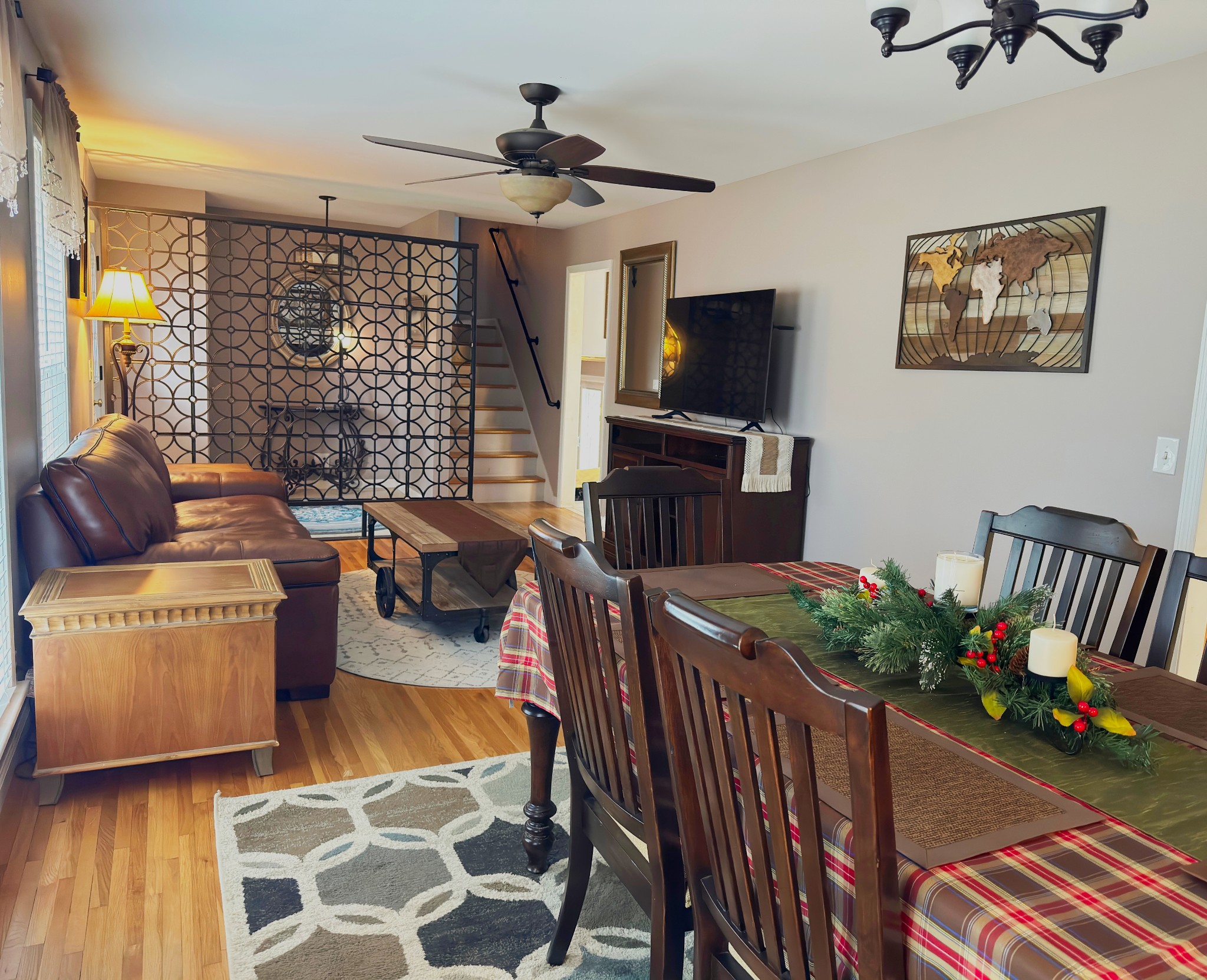 303 Raintree Dr