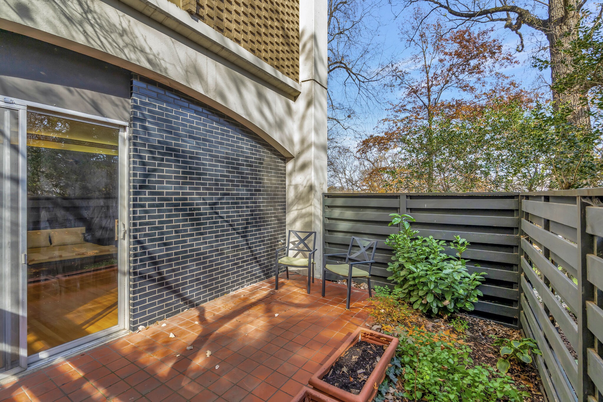 4215 Harding Pike Unit: 102