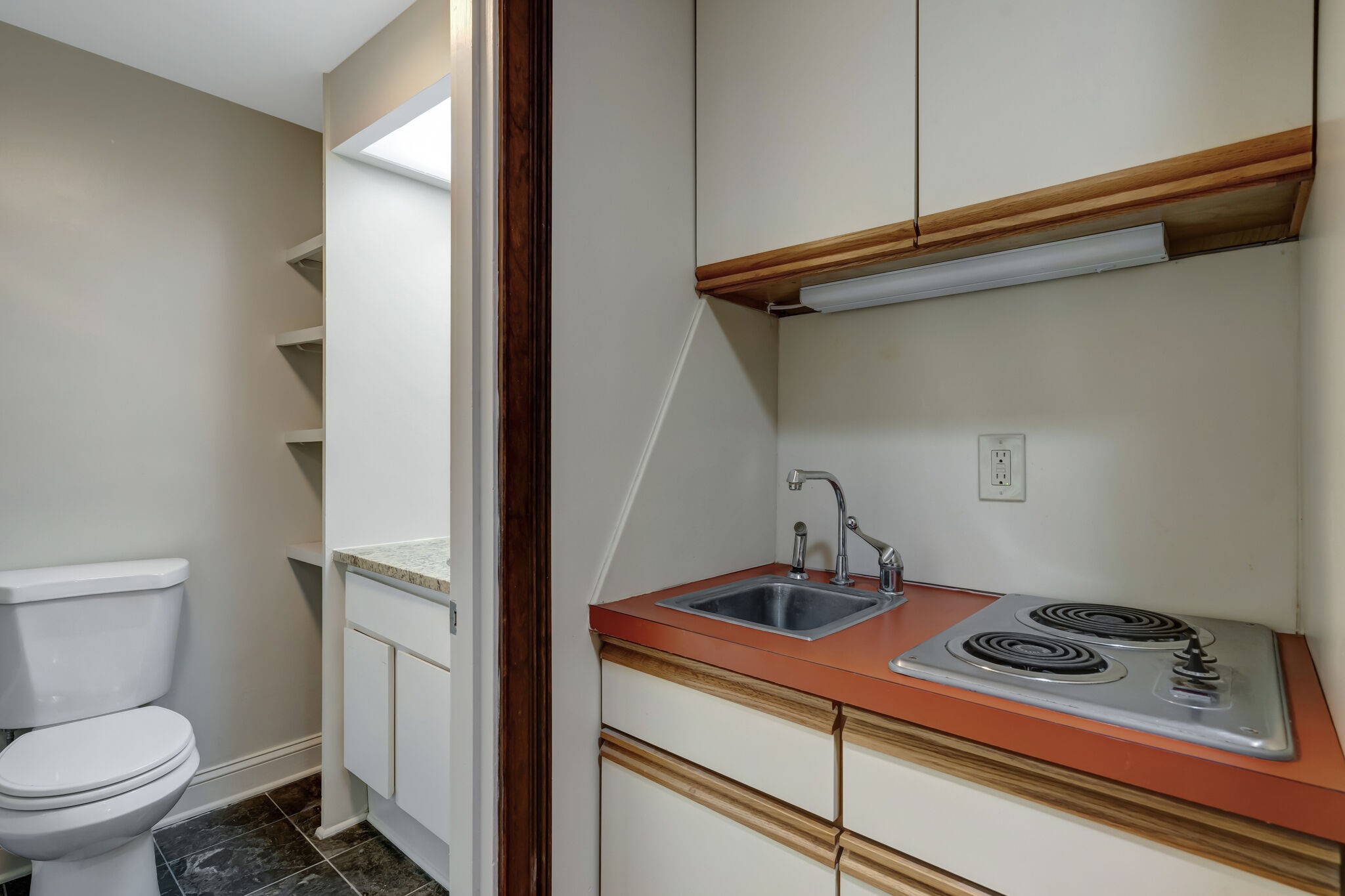 4215 Harding Pike Unit: 102