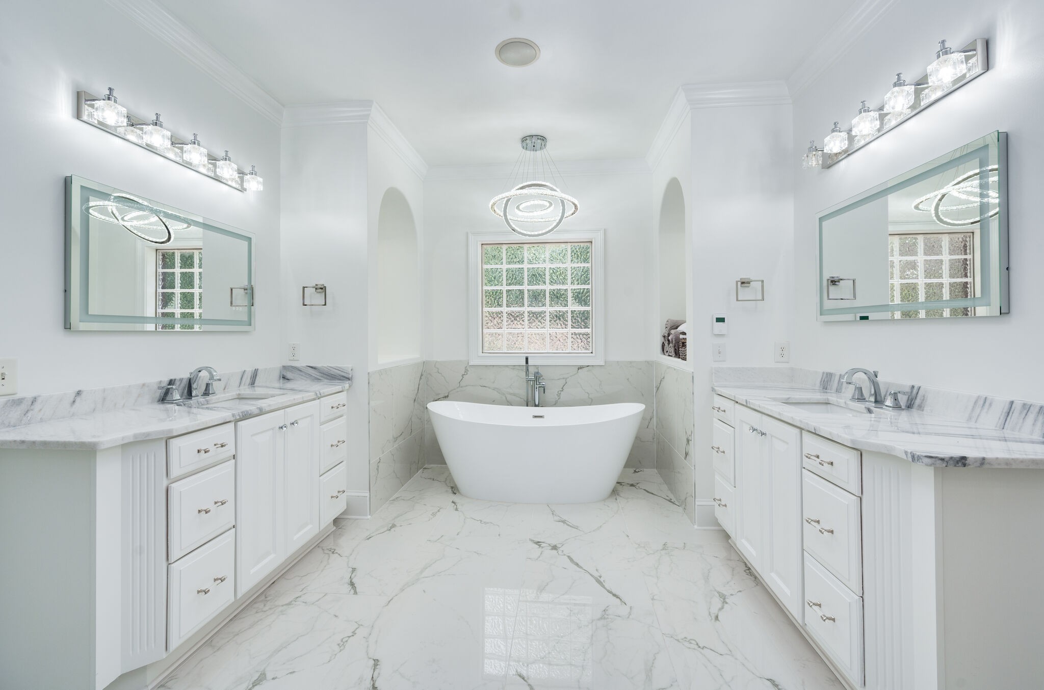 1034 Walnut Bend Ln