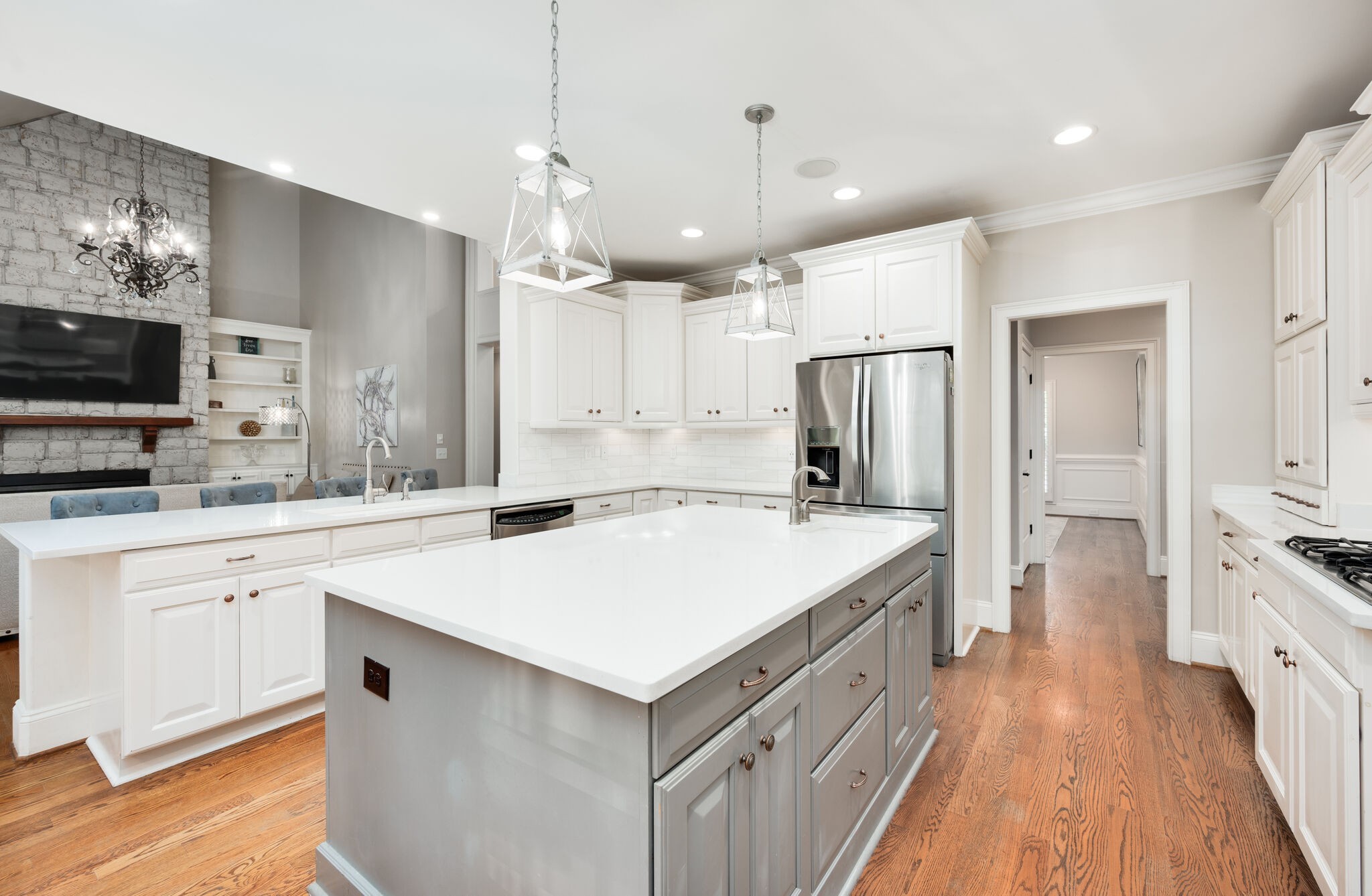 1034 Walnut Bend Ln