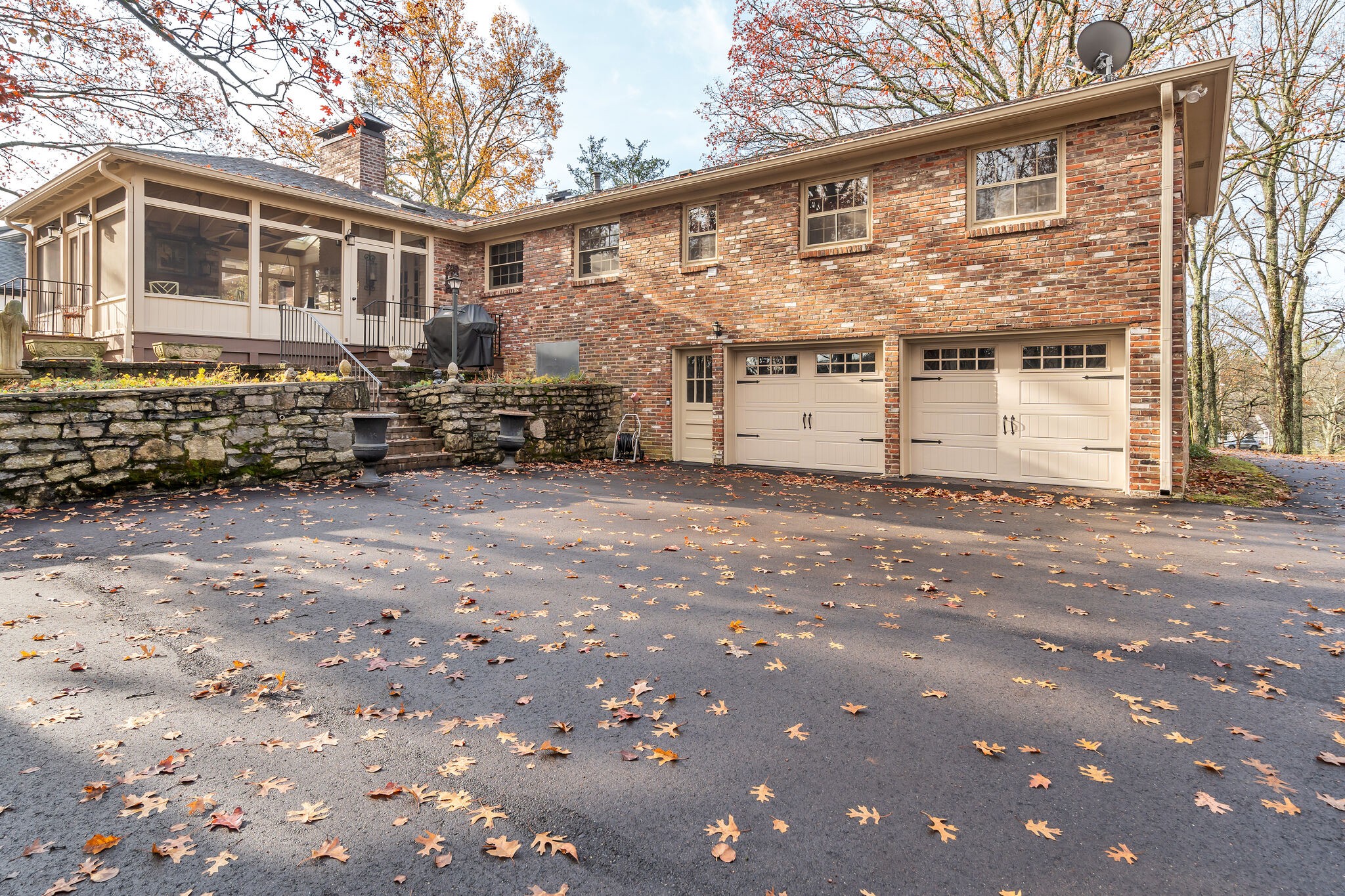 766 West Meade Dr