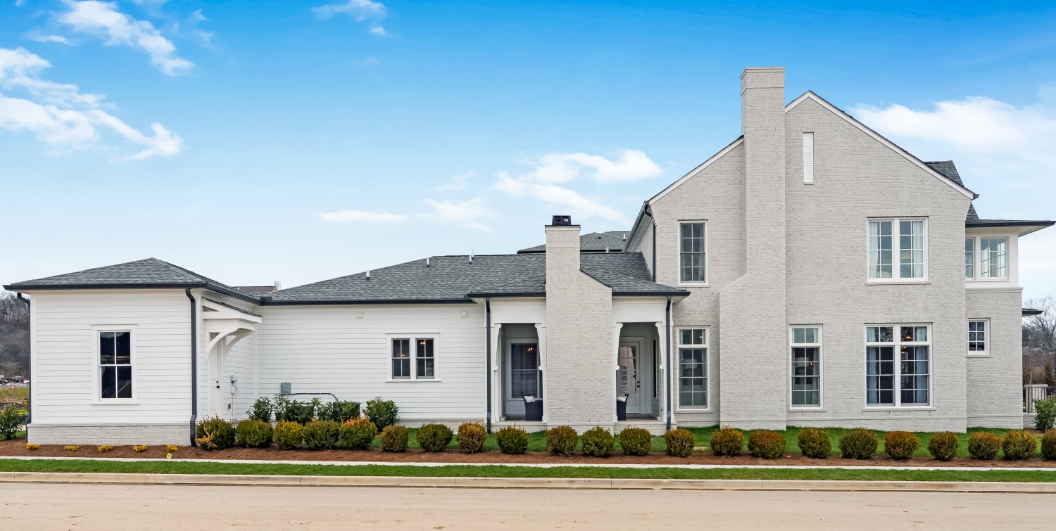 225 Meriwether Blvd
