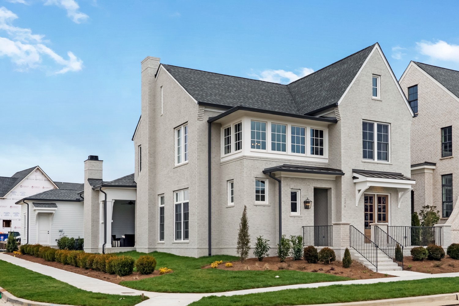 225 Meriwether Blvd