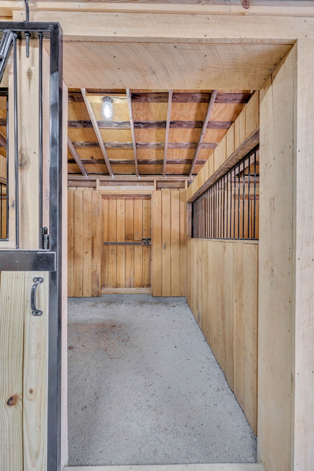 3200 Charlie Thomas Road
