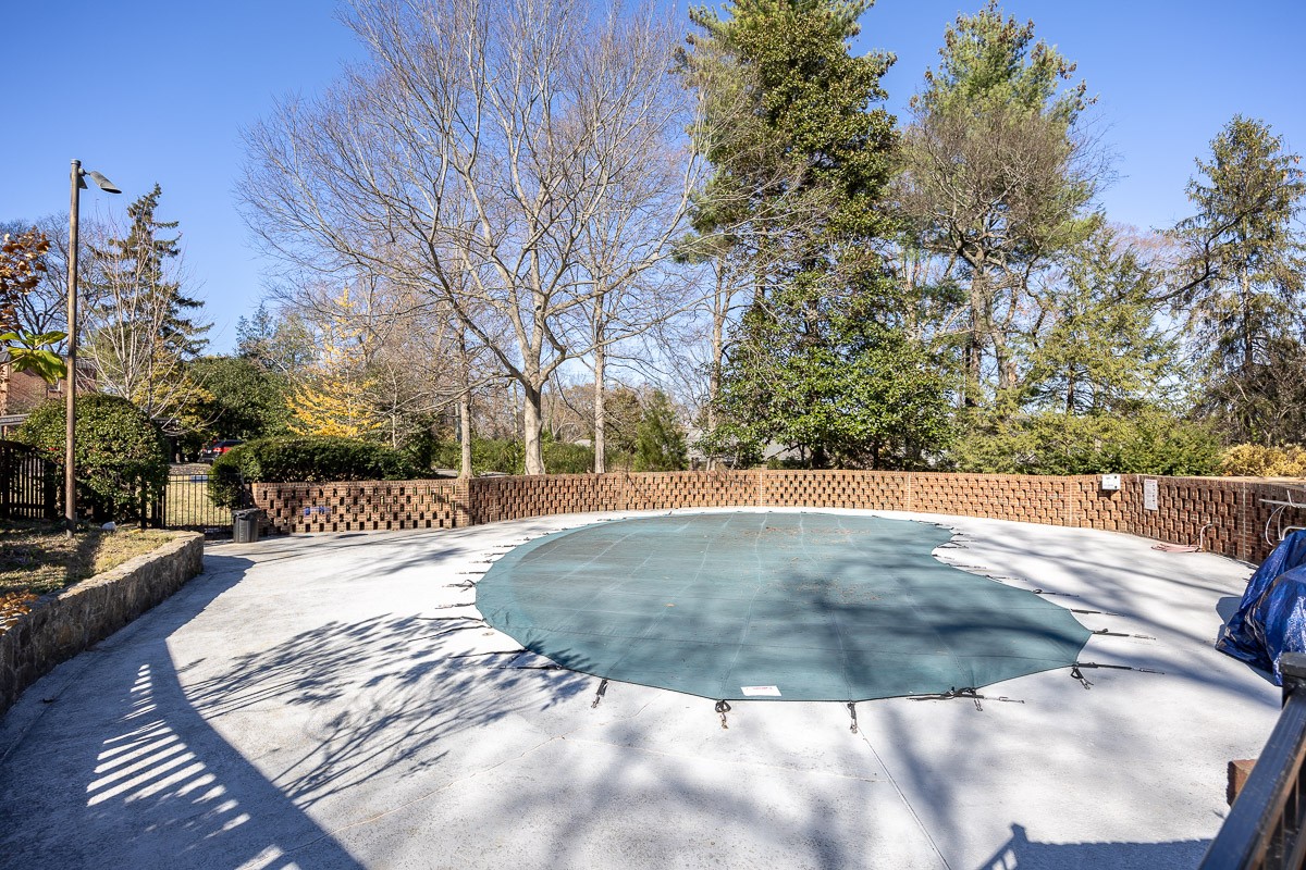 602 Timber Ln