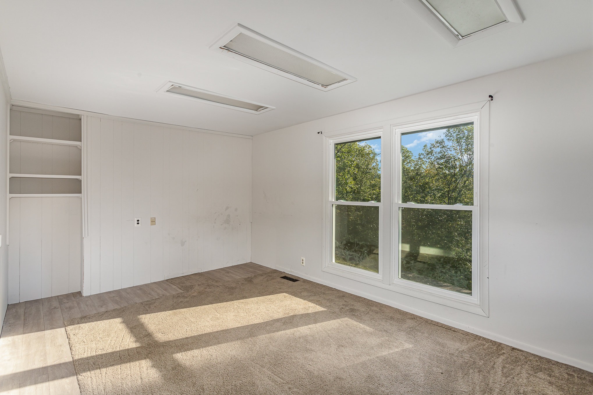 1201 Longstreet Cir