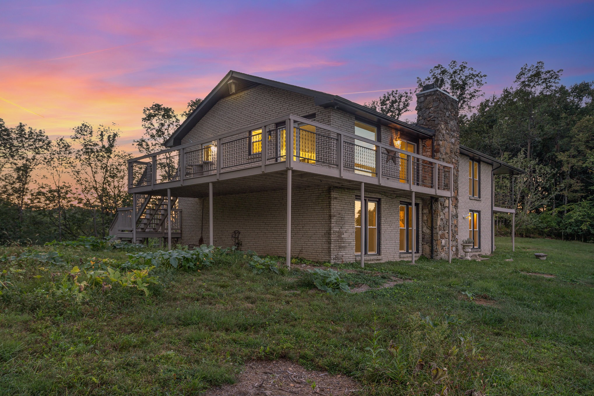 1201 Longstreet Cir