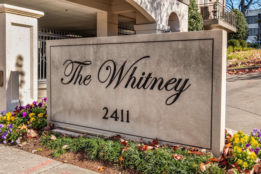 2411 Crestmoor Rd Unit: 101