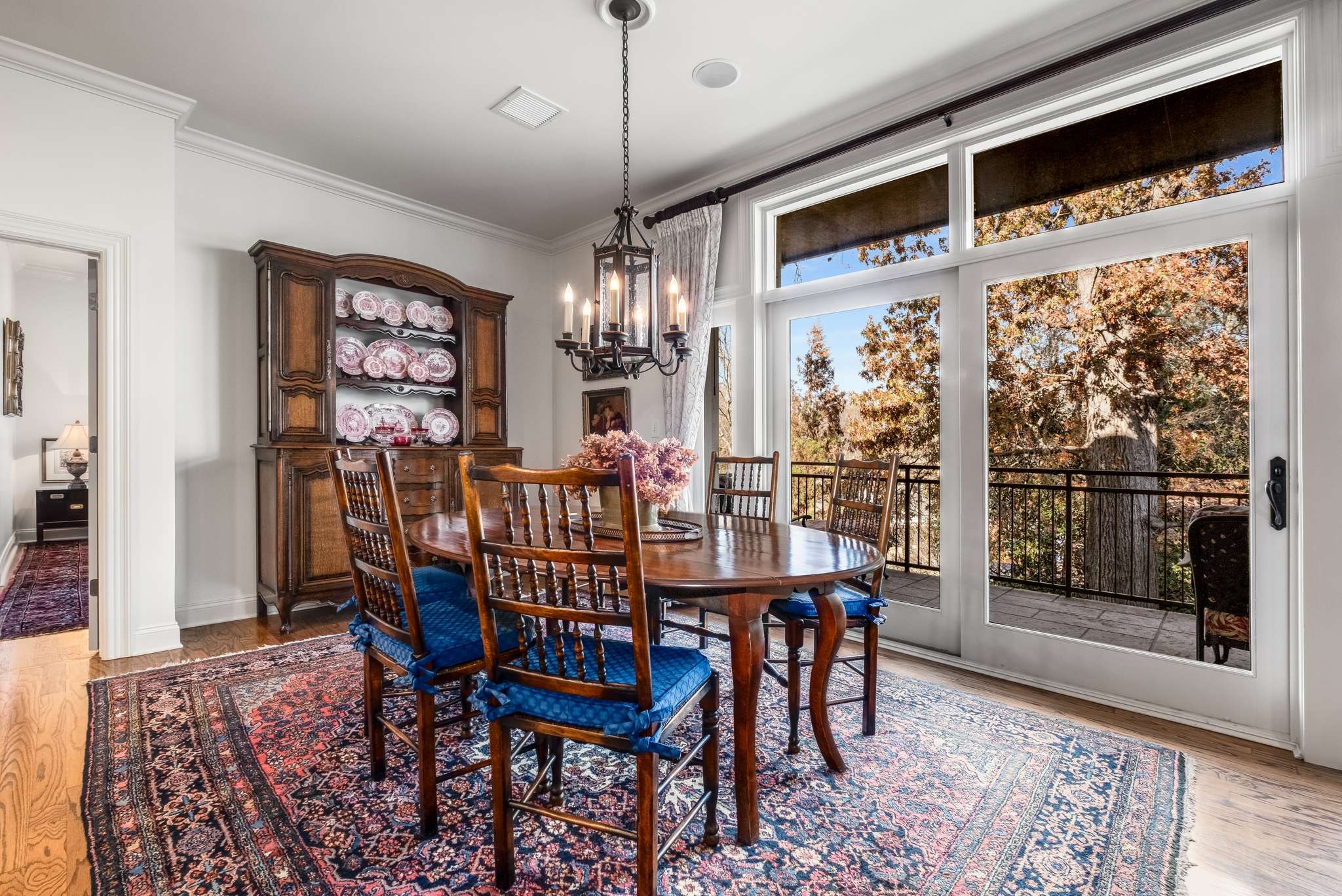 2411 Crestmoor Rd Unit: 101