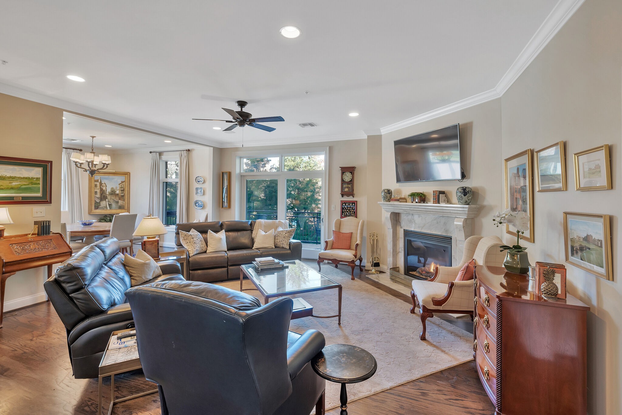 2411 Crestmoor Rd Unit: 2