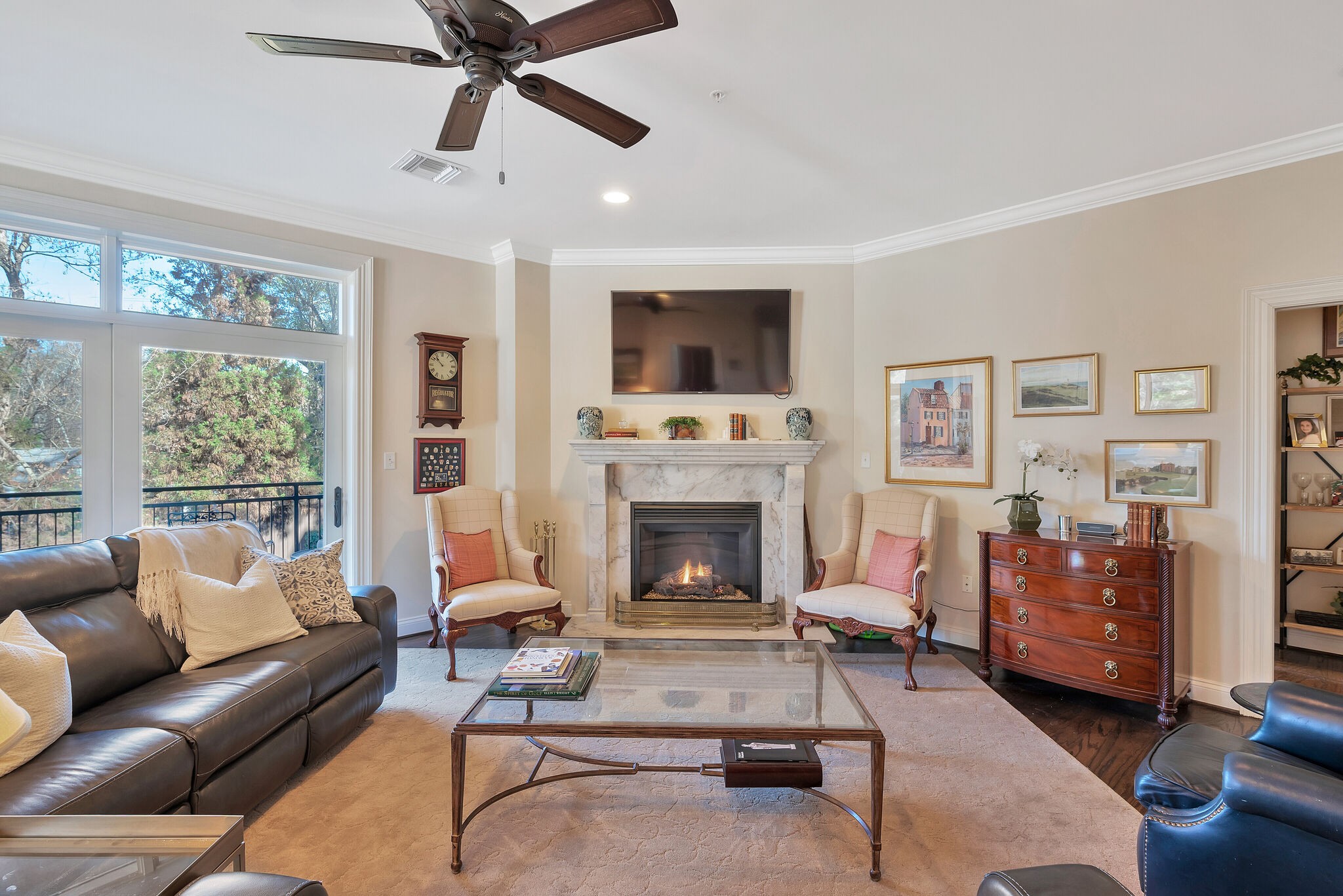 2411 Crestmoor Rd Unit: 2
