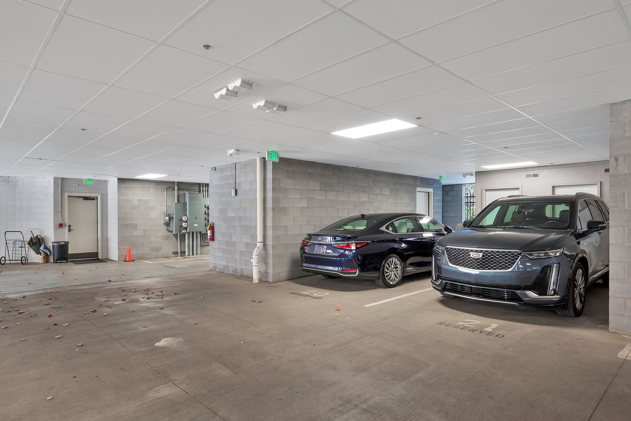 2411 Crestmoor Rd Unit: 2