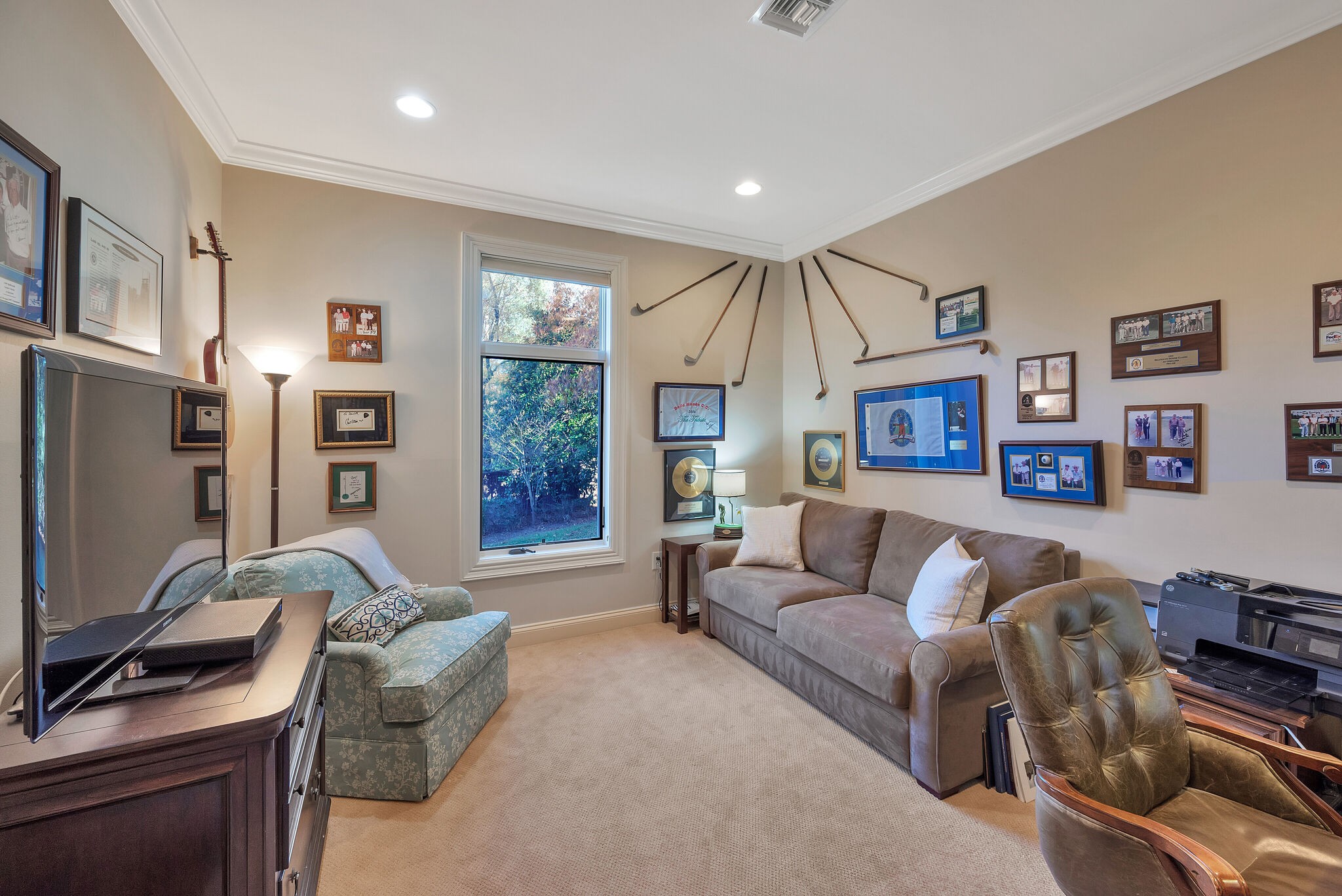 2411 Crestmoor Rd Unit: 2